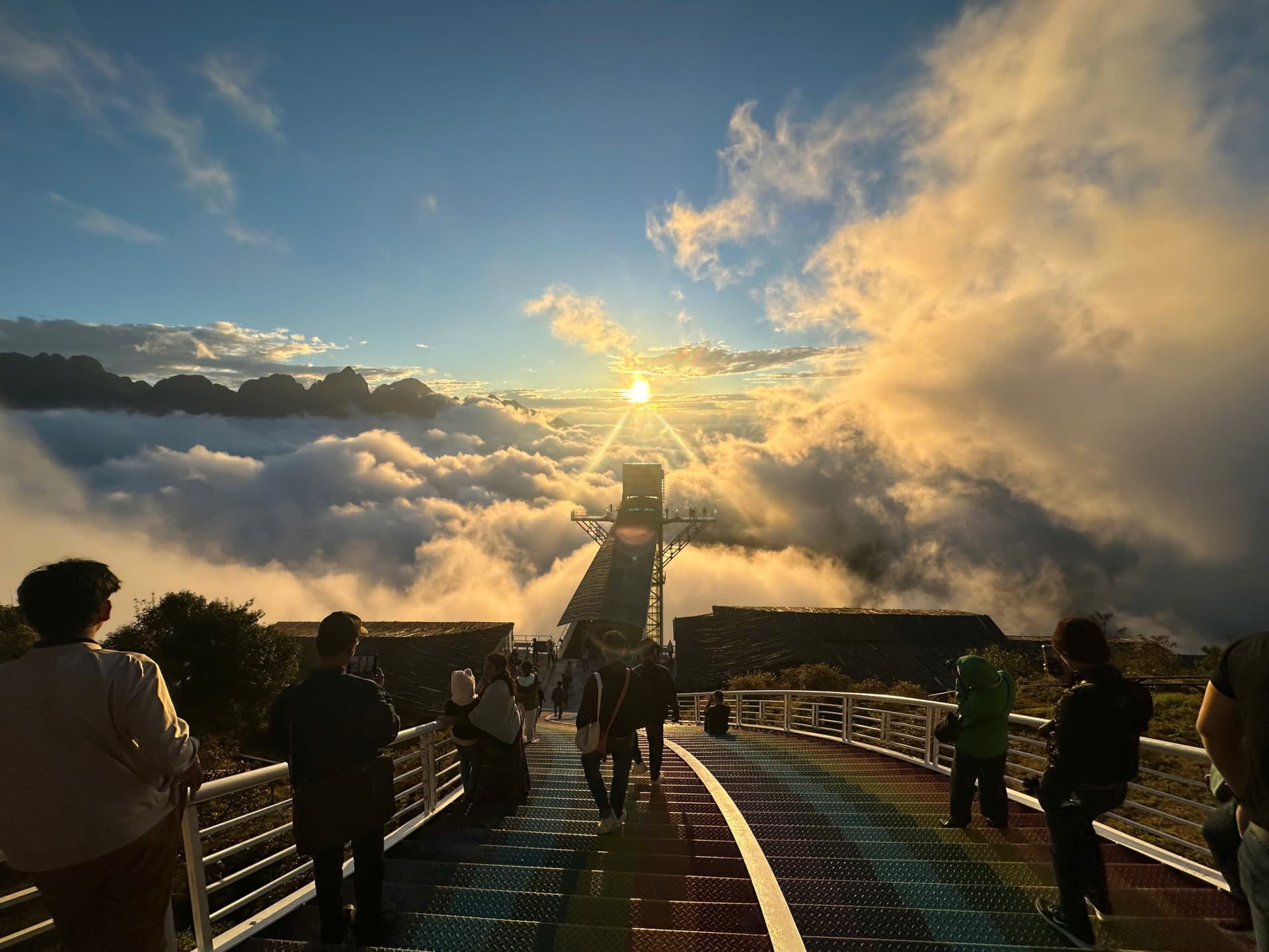 Rong May Glass Bottom Bridge Ticket in Sapa - image 9
